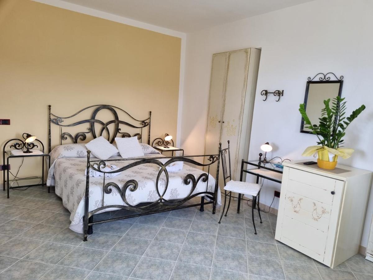 Agriturismo Finagliosu Palmadula Екстериор снимка