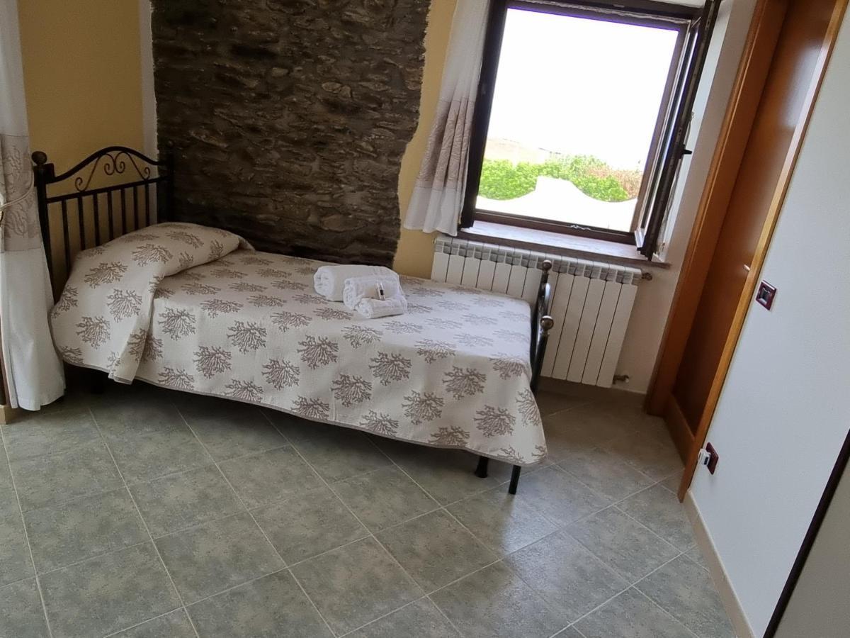 Agriturismo Finagliosu Palmadula Екстериор снимка