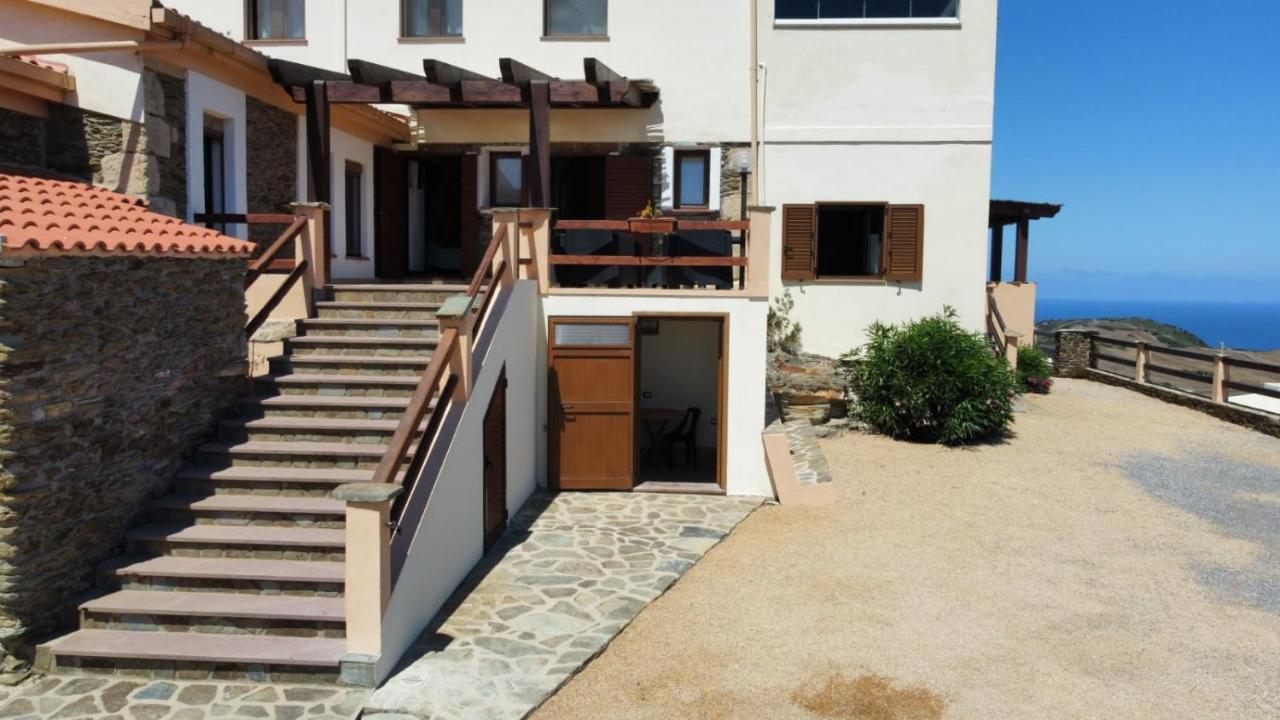 Agriturismo Finagliosu Palmadula Екстериор снимка