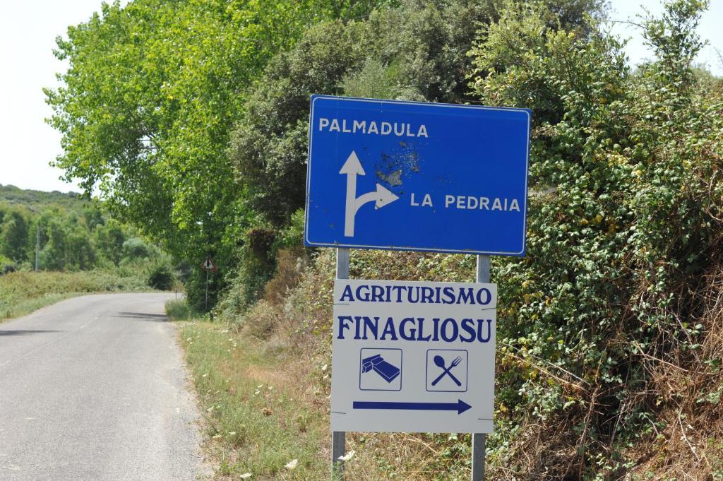 Agriturismo Finagliosu Palmadula Екстериор снимка