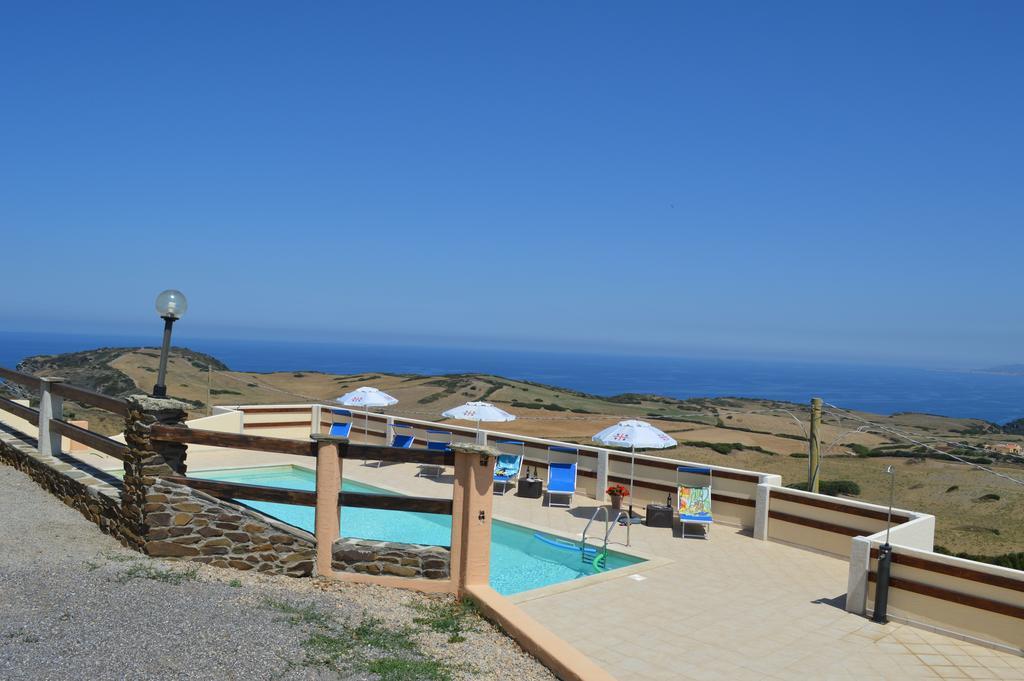 Agriturismo Finagliosu Palmadula Екстериор снимка